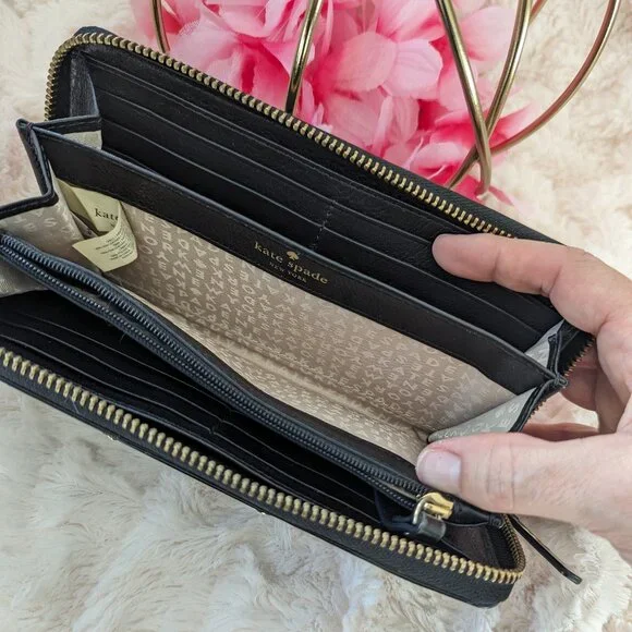 Kate Spade polka dot zippy wallet, black and white, EUC - Picture 4 of 6